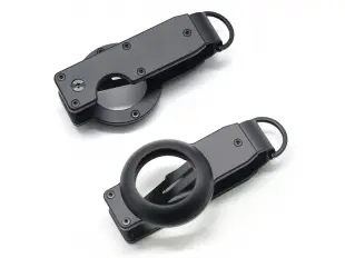 Breloc cu spațiu pentru eticheta de aer