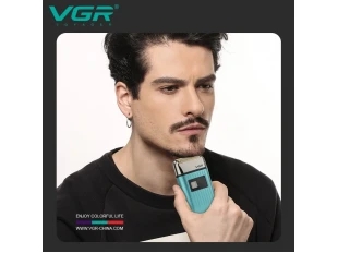 Aparat de ras reîncărcabil fără fir VGR V-357 cu afișaj LED