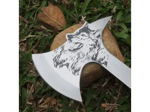 Topor de lup - unealtă de supraviețuire cu husă