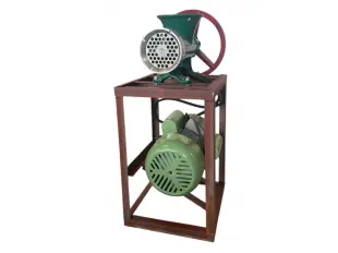 Mașină de tocat carne din fontă cu 32 de numere și motor electric monofazat