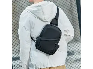 Geantă crossbody neagră - Dreis