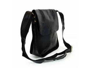 Geantă bărbătească din piele neagră cu zoom