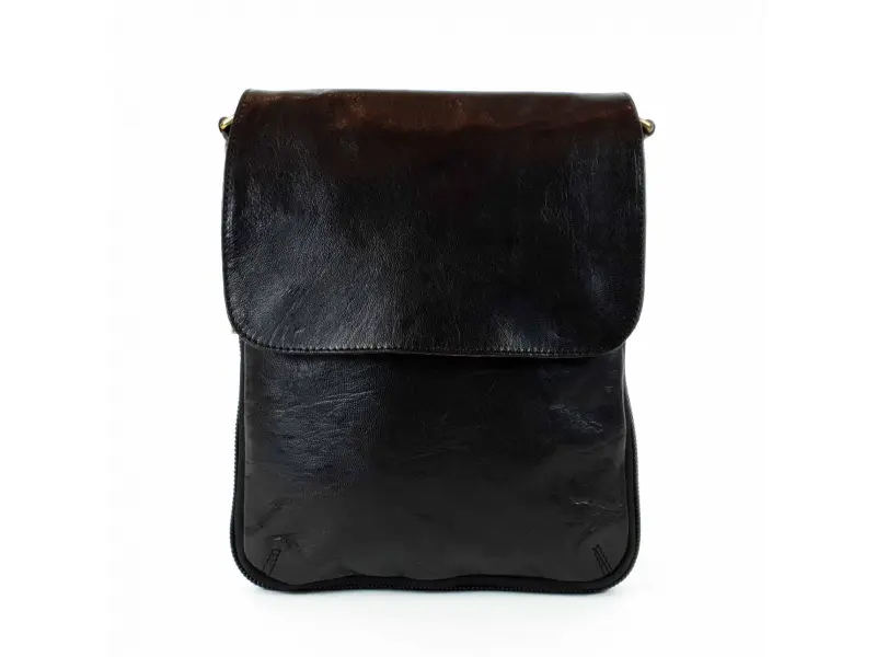 Geantă bărbătească din piele neagră cu zoom Geantă bărbătească din piele neagră cu zoom