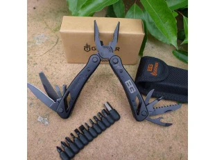 Clește combinat multifuncțional Bear Grylls