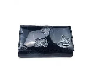 Portofel negru din piele lăcuită cu fluturi - mediu