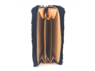 Poșetă neagră cu puf