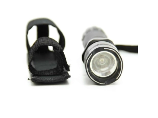 Pistol electrocutant 2 în 1 cu lanternă Police T1101